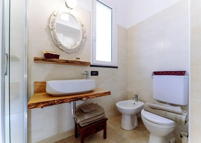 Bed and Breakfast Nelle Favole The Classic Toirano