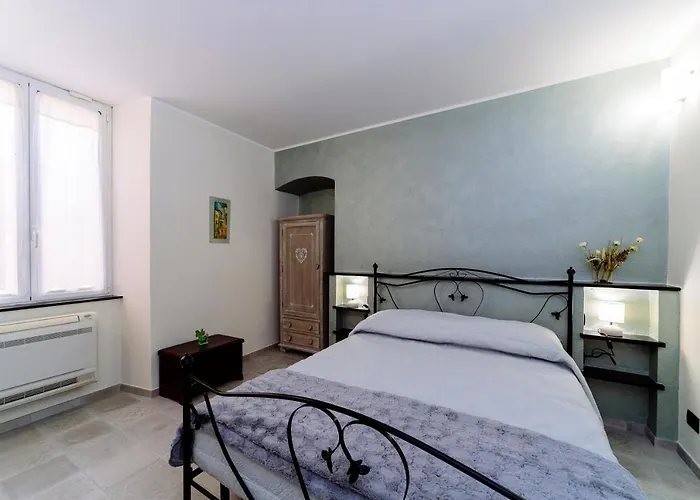 Bed and Breakfast Nelle Favole The Classic Toirano